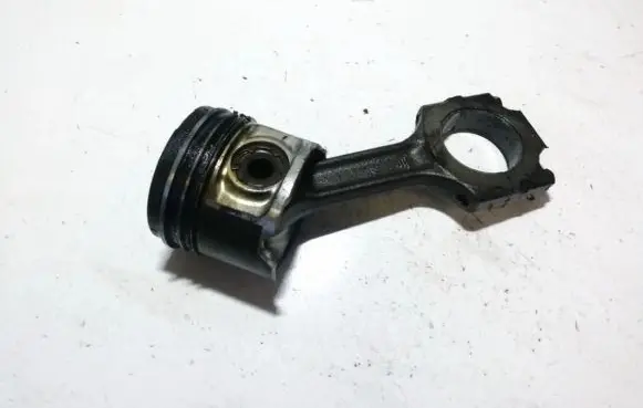Alfa Romeo 156 Piston with connecting rod