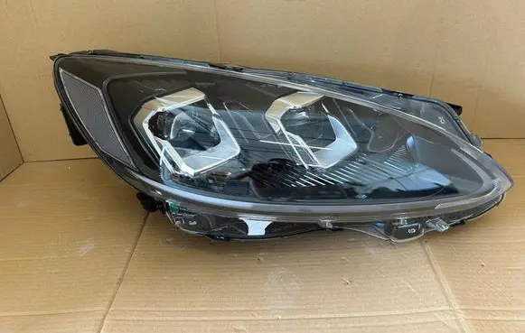 Ford Kuga III Headlight/headlamp L90187839 LV4B13E016AJ 901878390R
