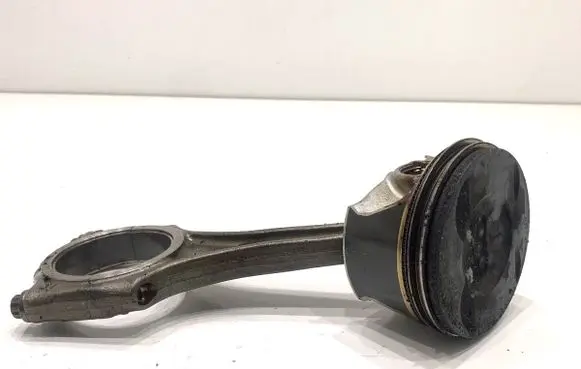 Audi A6 Allroad C8 Piston with connecting rod R6MK