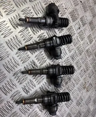 Fuel injectors set