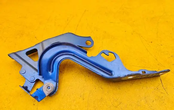 Nissan Micra K14 Engine bonnet/hood hinges 5FR4620
