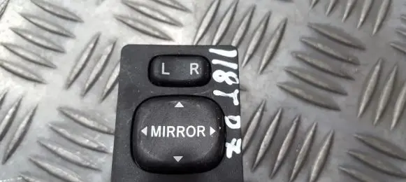 Toyota Yaris Wing mirror switch 183574 769746D