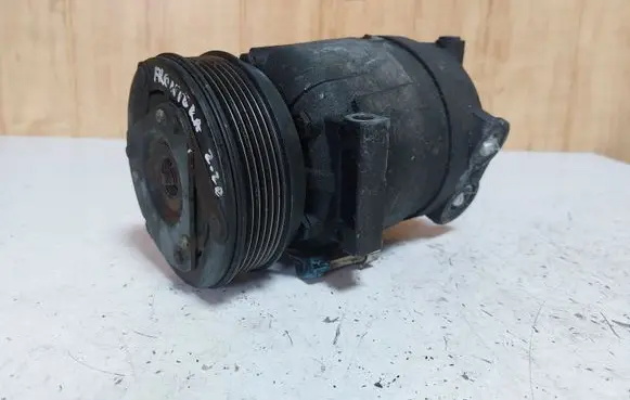 Opel Frontera B Air conditioning (A/C) compressor (pump) 24427890 050322256 904438400R