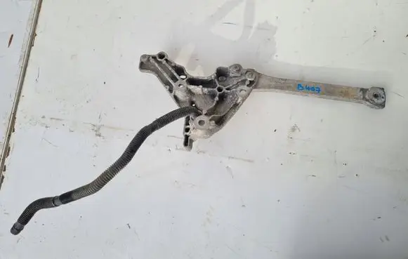 Renault Trafic III (X82) Gearbox mounting bracket 244824540R 648606762R