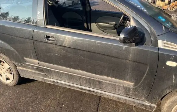 Chevrolet Aveo Front door 