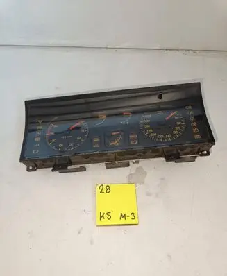 Renault 19 Speedometer (instrument cluster) 7700784064B 215523466C