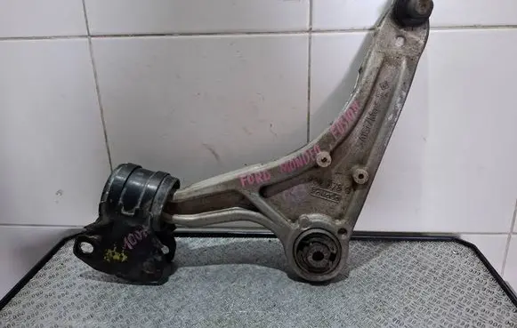 Ford Mondeo MK V Front lower control arm/wishbone 060378G