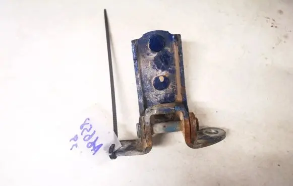 Toyota Yaris Front door upper hinge