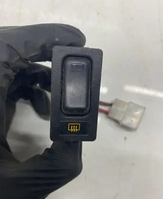 Opel Corsa B Windscreen/window heater switch