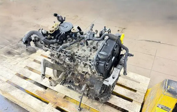 Volkswagen PASSAT B8 Engine 06K100033B CJS 43543