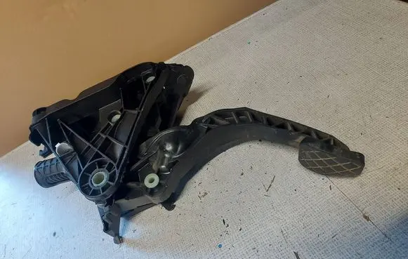 Skoda Superb B8 (3V) Clutch pedal 5Q1721059 HD210618