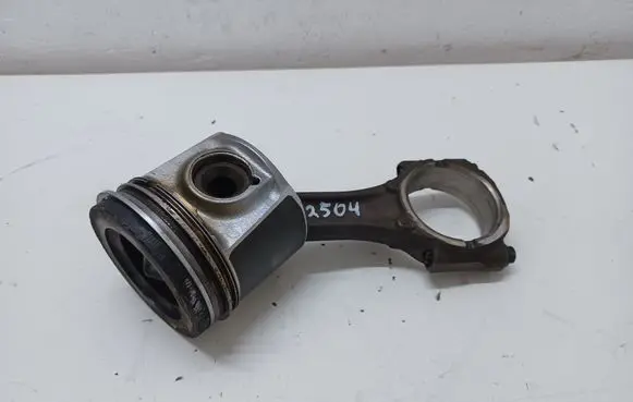 Fiat Ducato Piston with connecting rod 05091616