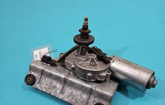 Rear window wiper motor