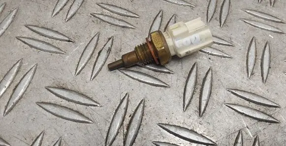 Coolant temperature sensor
