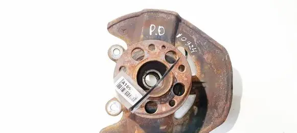Mercedes-Benz A W169 Front wheel hub