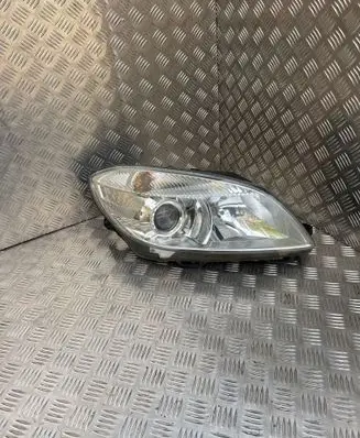 Skoda Fabia Mk2 (5J) Headlight/headlamp 5J1941017 5J1941017A