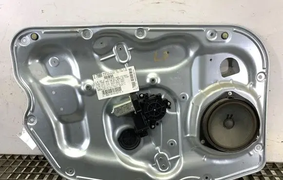 Alfa Romeo Giulietta Front door window regulator with motor 5000884