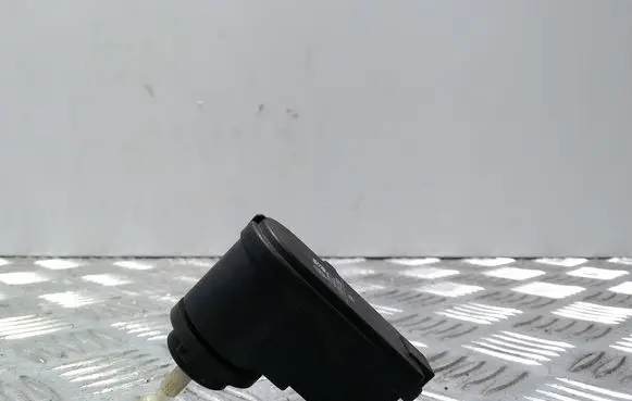 Volkswagen Golf IV Headlight level adjustment motor 1J0941295B