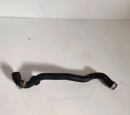 Mercedes-Benz R W251 Engine coolant pipe/hose A2515002875