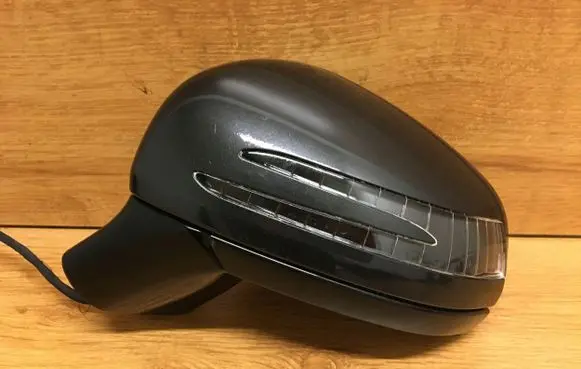 Mercedes-Benz SL R231 Front door electric wing mirror 15PIN