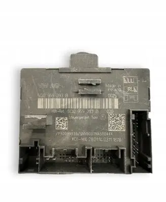 Audi A3 S3 8V Door control unit/module 5Q0959393B