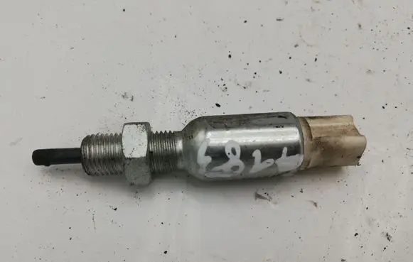 Clutch pedal sensor