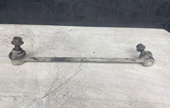 Volkswagen Golf V Front anti-roll bar/stabilizer link
