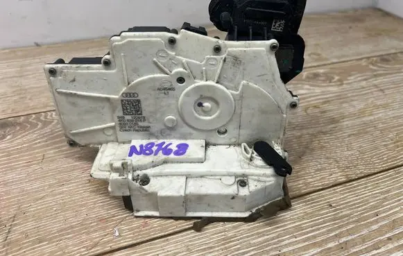 Audi A6 S6 C8 4K Rear door lock 4K0839015P