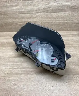 Speedometer (instrument cluster)