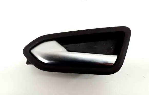 Rear door interior handle