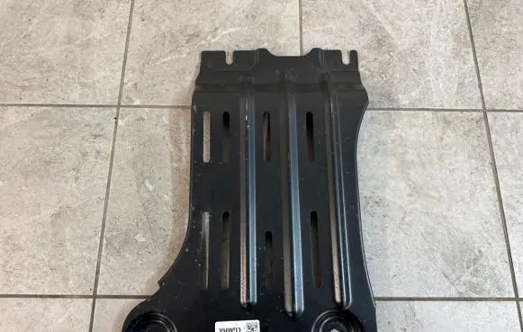 Ford Ranger IV Center/middle under tray cover MB3C5B018BA