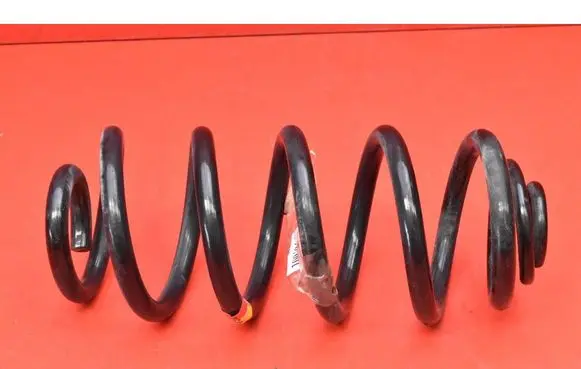 BMW X5M F85 Rear coil spring 6779864