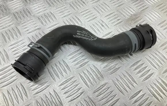 Audi A4 S4 B9 Engine coolant pipe/hose 8W0122101H 3B0122291C