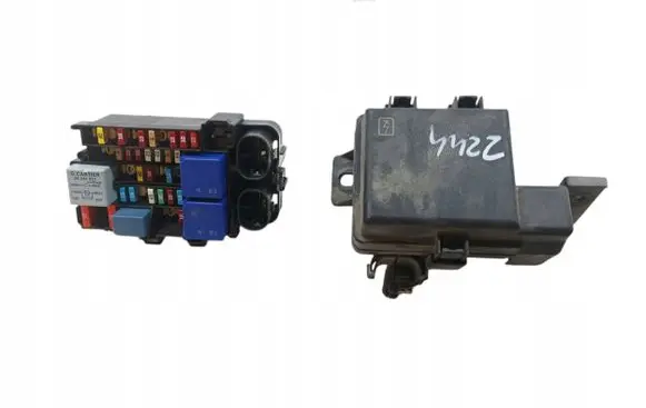 Renault Megane III Fuse box set