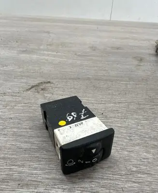 Suzuki Liana Headlight level height control switch 32932074