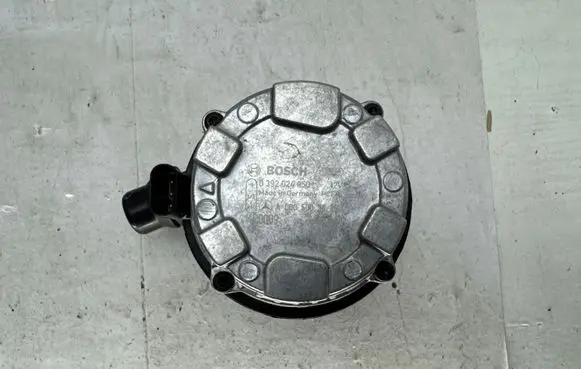 Mercedes-Benz E W213 Electric auxiliary coolant/water pump A0005002686 202409145000