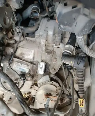 Volvo V70 Automatic gearbox 8636418 00KV716K43
