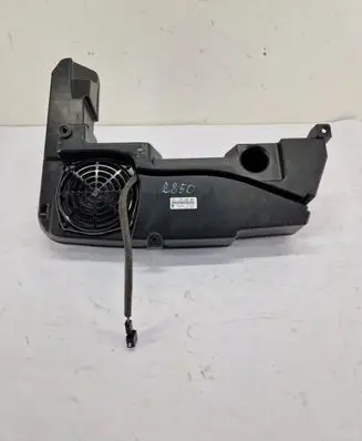 Audi A4 S4 B8 8K Subwoofer speaker 8T8035382