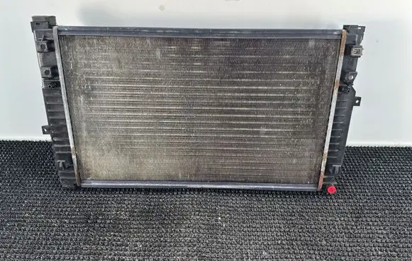 Volkswagen PASSAT B5 Coolant radiator 