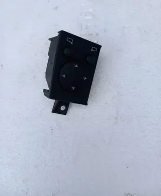 Audi A6 S6 C4 4A Wing mirror switch 4A0959565