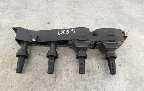 Citroen C4 I High voltage ignition coil GN10319DELPHI