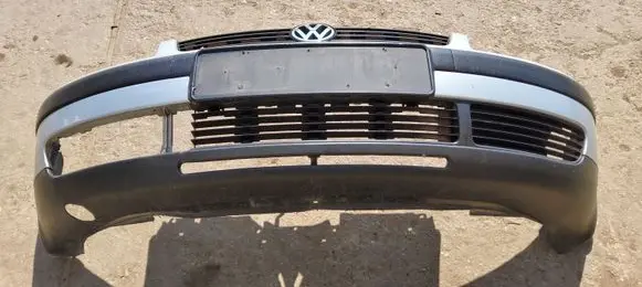 Volkswagen PASSAT B5 Front bumper 3B0805903 LB7Z