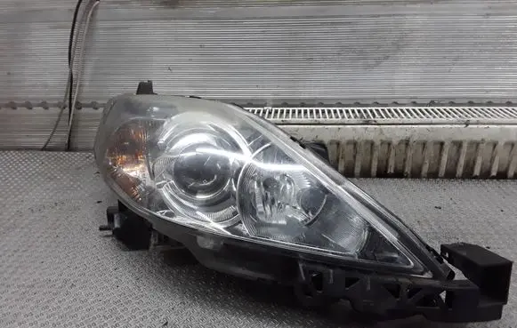 Mazda 5 Headlight/headlamp 149002A011A W3T15671