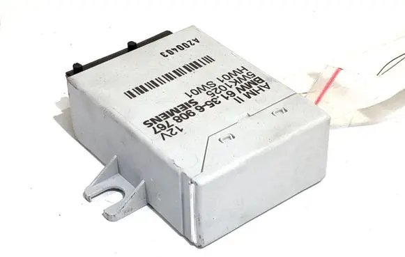 BMW 5 E39 Tow bar trailer control unit/module 6908767