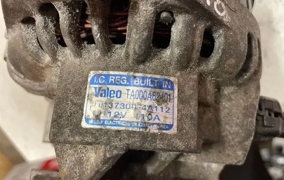 KIA Sorento Generator/alternator TA000A62101 373004A112
