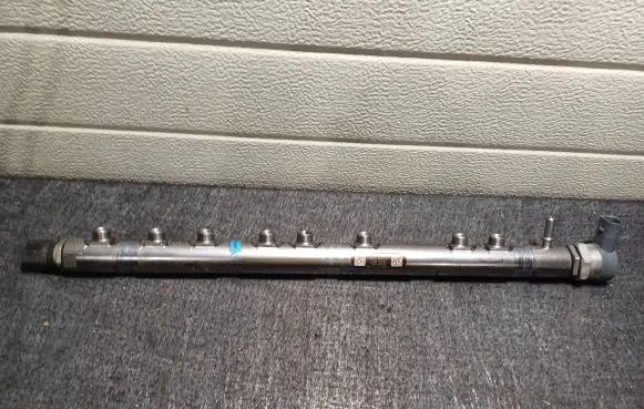 BMW X5 F15 Fuel main line pipe 780542302
