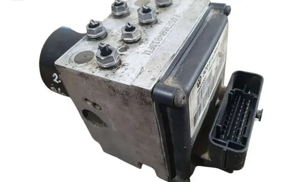 Volkswagen PASSAT B6 ABS Pump 3C0614095P