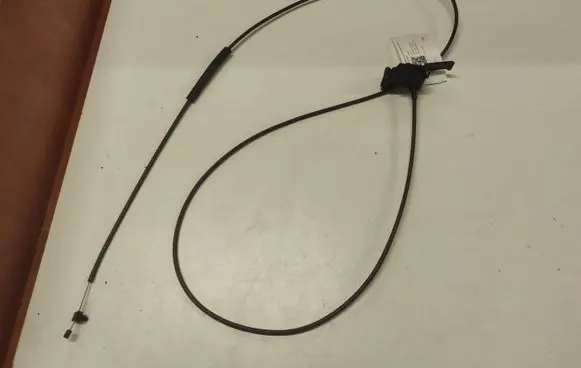 Engine bonnet (hood) release handle