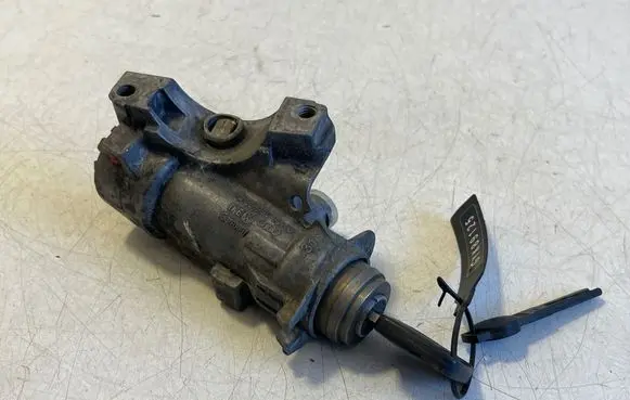 Ford Galaxy Ignition lock 4B0905851B