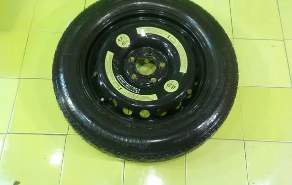 Mercedes-Benz CLK A209 C209 R16 spare wheel 5X112